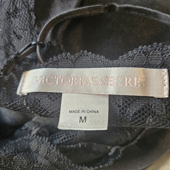 Victoria's Secret Night Gown Slip Dress Lace Edges Medium - Picture 5 of 6